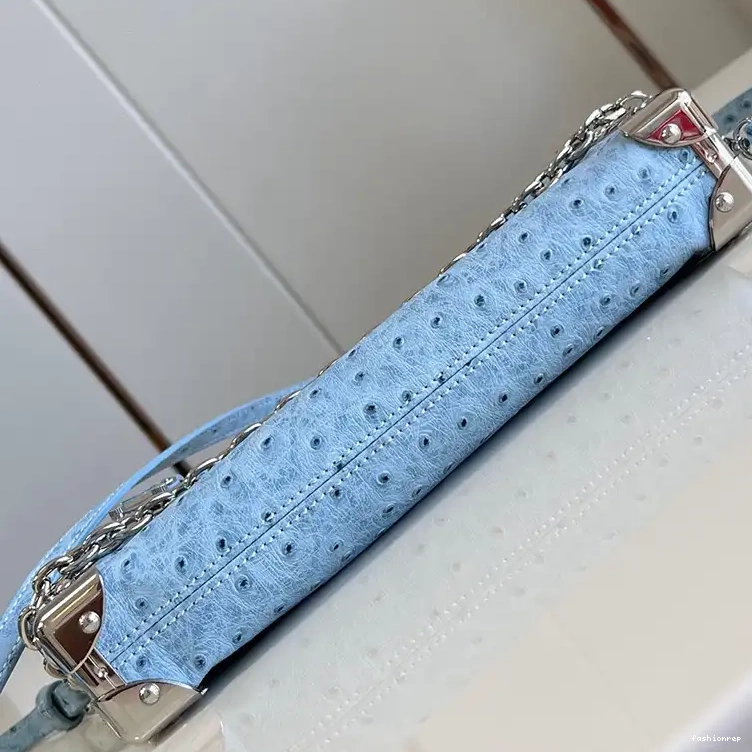 Fashionrep Bags 2407YZ0174 LV 0623